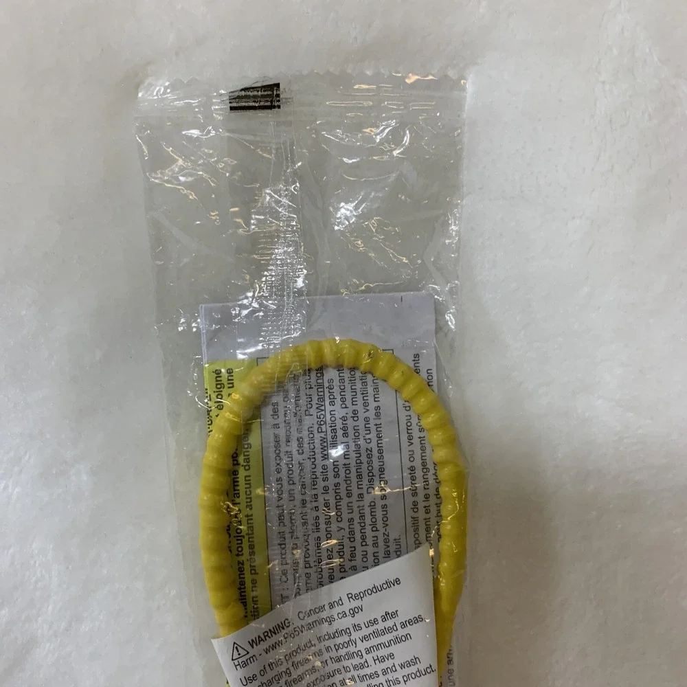 Mossberg Yellow‎ Cable Firearm Safety Lock R10SC3 w/ 2 Keys & Instructions NEW